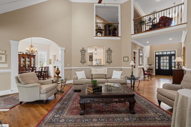 26 Oaklynn Court, Simpsonville, SC 29680