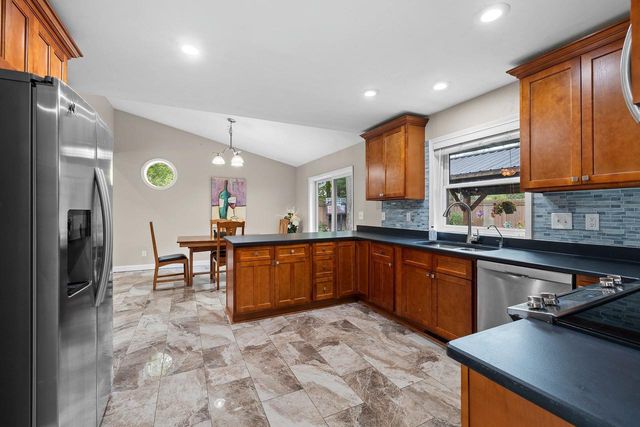 3003 OPEN GATE TRAIL, Green Bay, WI 54313