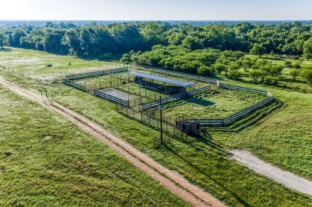 20755 Holle Lane, Washington, TX 77880