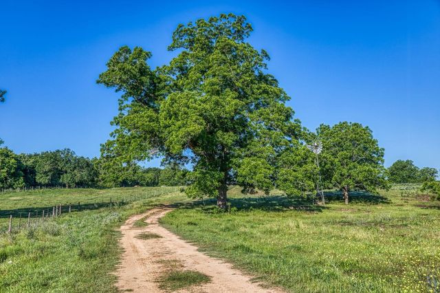 20755 Holle Lane, Washington, TX 77880