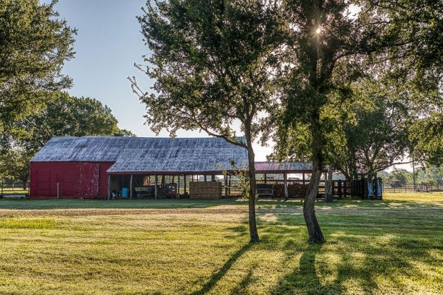 20755 Holle Lane, Washington, TX 77880