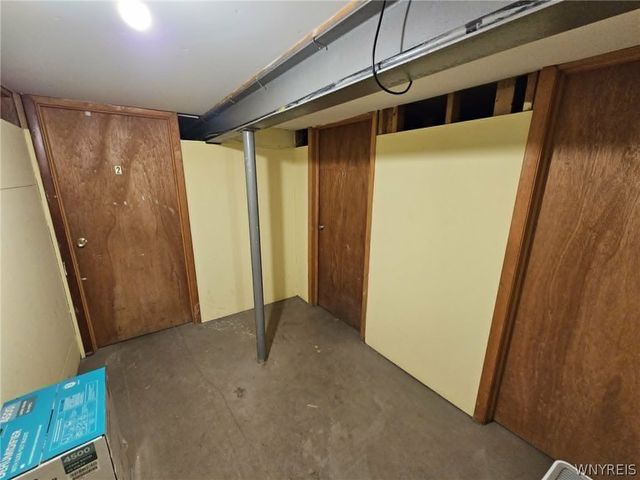 1050 Reserve Road 3, West Seneca, NY 14224