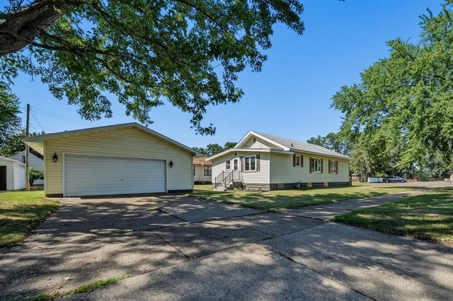 105 W Greenville Street, Chippewa Falls, WI 54729