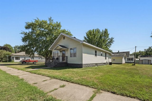105 W Greenville Street, Chippewa Falls, WI 54729