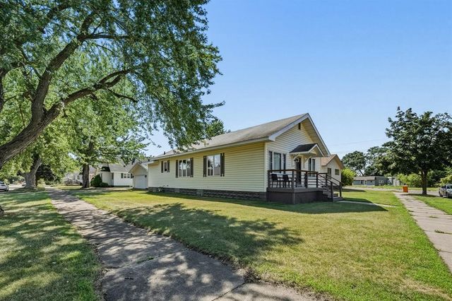 105 W Greenville Street, Chippewa Falls, WI 54729