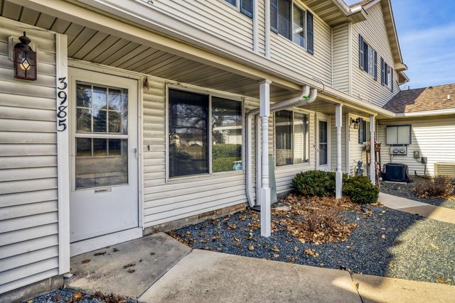 3985 Parkridge Drive, White Bear Lake, MN 55110