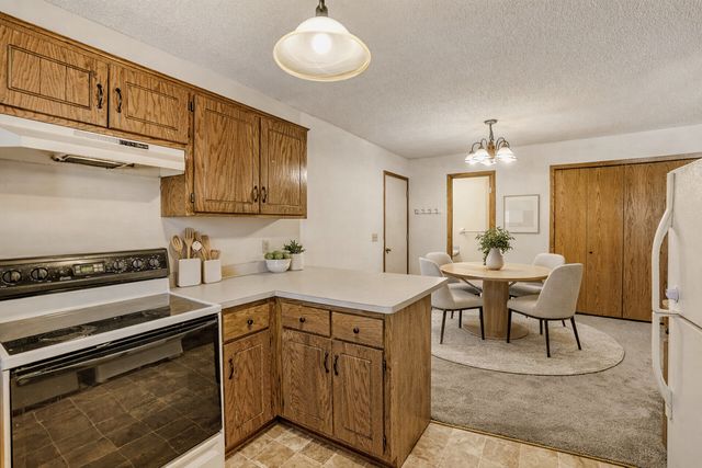 3985 Parkridge Drive, White Bear Lake, MN 55110