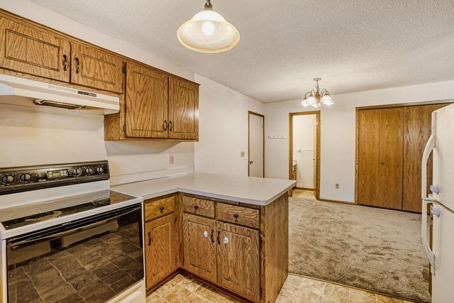 3985 Parkridge Drive, White Bear Lake, MN 55110