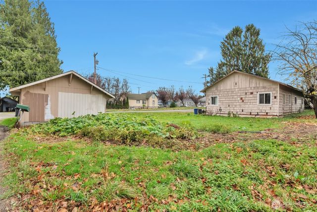 303 S Baker Street, Mount Vernon, WA 98273