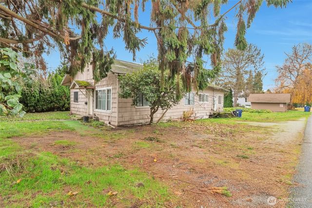 303 S Baker Street, Mount Vernon, WA 98273