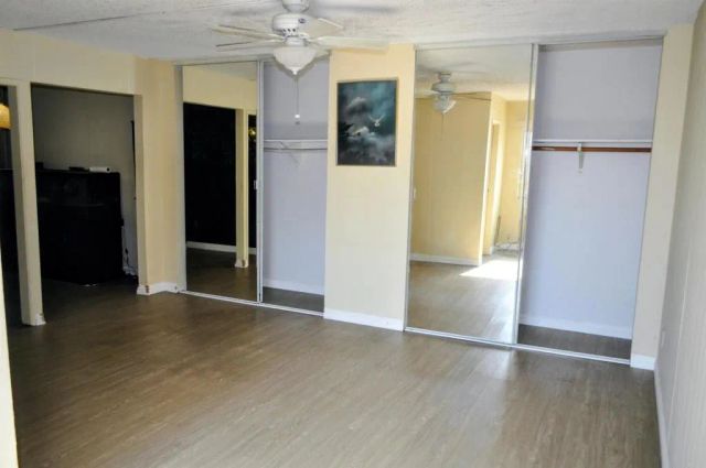 5851 Division Street, San Diego, CA 92114