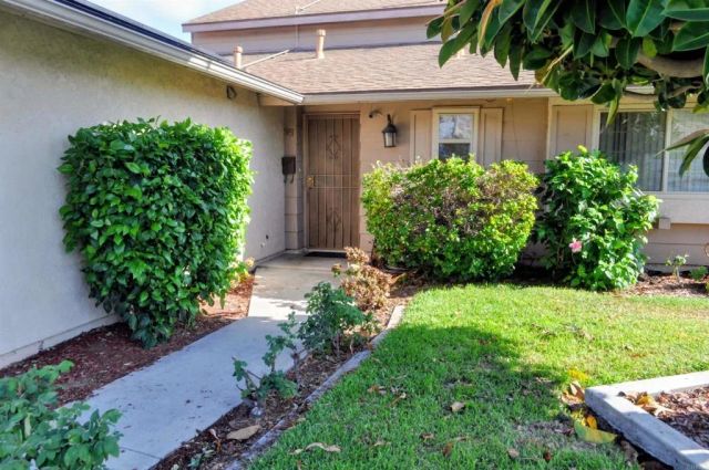 5851 Division Street, San Diego, CA 92114