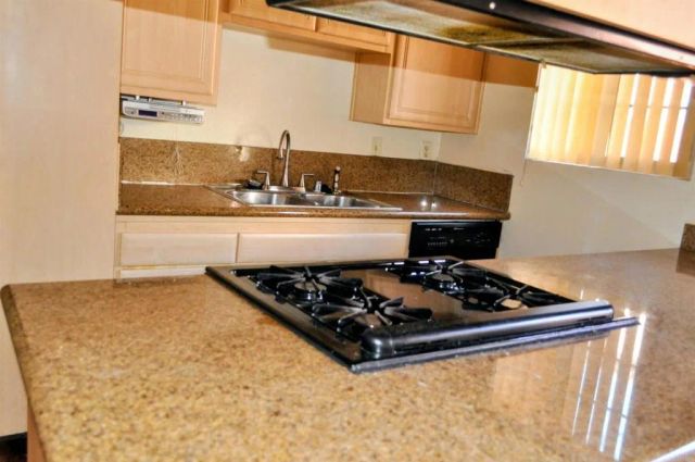 5851 Division Street, San Diego, CA 92114