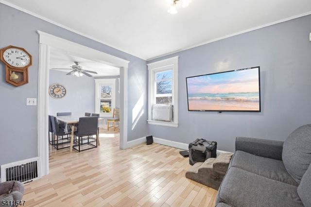 111 Sheridan Ave, Roselle Boro, NJ 07203