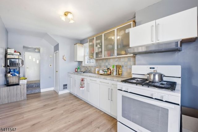 111 Sheridan Ave, Roselle Boro, NJ 07203