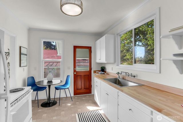 4720 S Findlay Street, Seattle, WA 98118