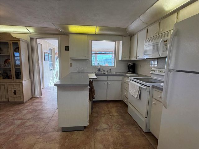 3914 CARIOCA, Holiday, FL 34691