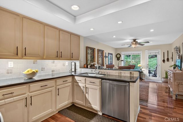 847 S Amber Lane, Anaheim Hills, CA 92807