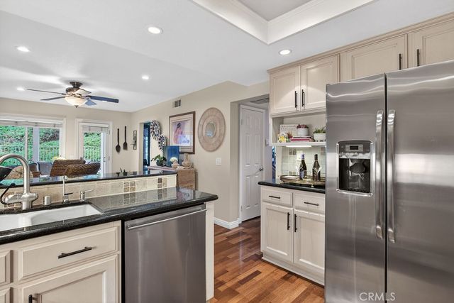 847 S Amber Lane, Anaheim Hills, CA 92807