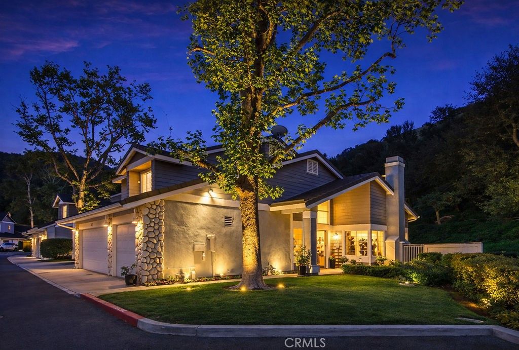 847 S Amber Lane, Anaheim Hills, CA 92807