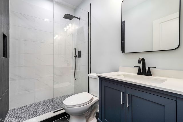 3755 N Odell Avenue, Chicago, IL 60634