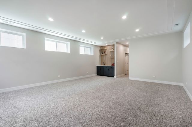 3755 N Odell Avenue, Chicago, IL 60634
