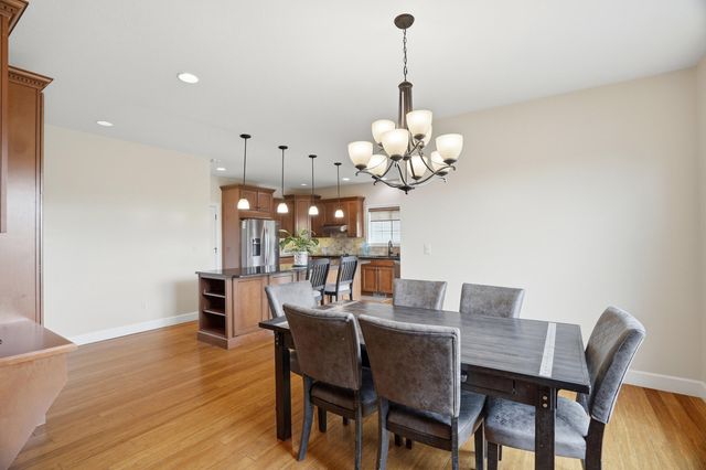 800 CUTTERS CORNER LN, Columbia, MO 65201