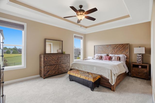 800 CUTTERS CORNER LN, Columbia, MO 65201