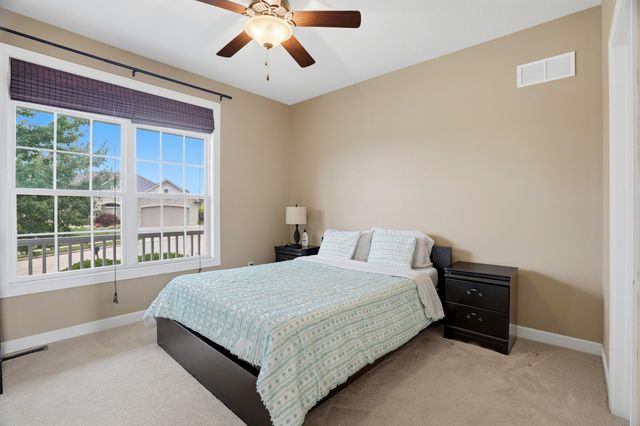 800 CUTTERS CORNER LN, Columbia, MO 65201