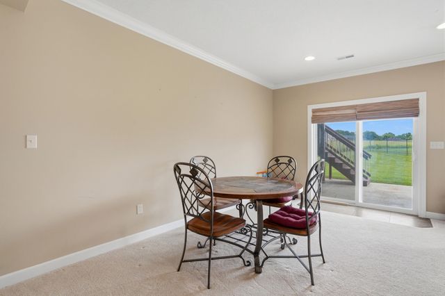 800 CUTTERS CORNER LN, Columbia, MO 65201