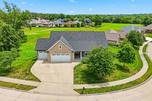 800 CUTTERS CORNER LN, Columbia, MO 65201