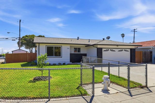 784 Orkney, Santa Clara, CA 95054