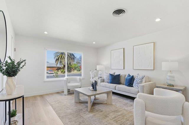 784 Orkney, Santa Clara, CA 95054