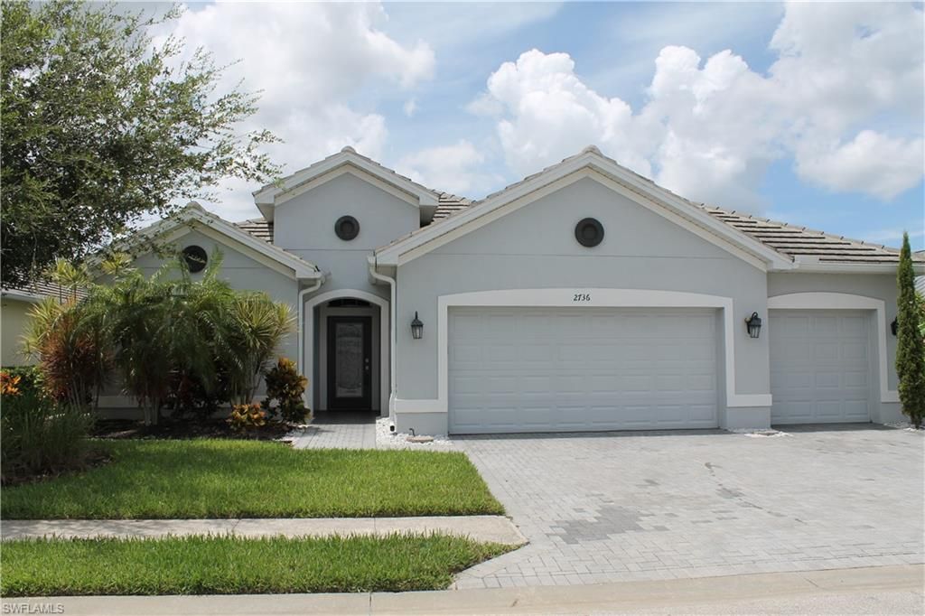 Image 1 of property listing at 2736 Lambay CT, Cape Coral, FL 33991