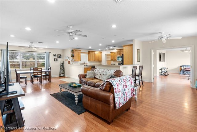 4600 Lakeview Drive, Sebring, FL 33870