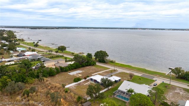 4600 Lakeview Drive, Sebring, FL 33870