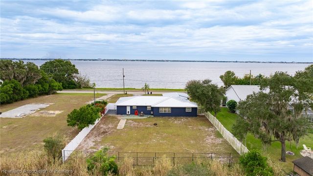 4600 Lakeview Drive, Sebring, FL 33870
