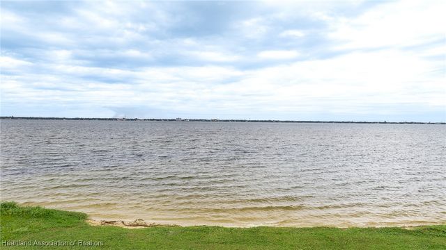 4600 Lakeview Drive, Sebring, FL 33870