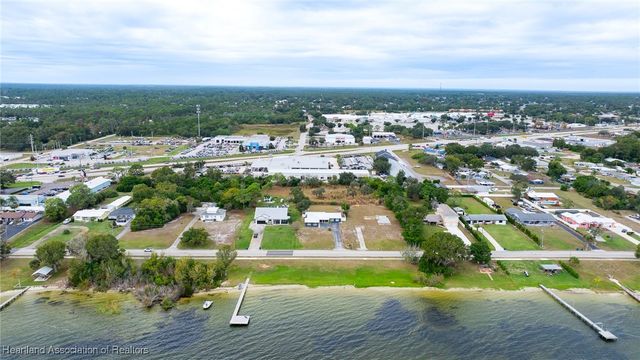 4600 Lakeview Drive, Sebring, FL 33870