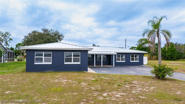 4600 Lakeview Drive, Sebring, FL 33870