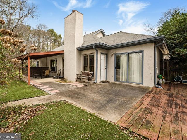 710 Friendship Ridge Court, Powder Springs, GA 30127