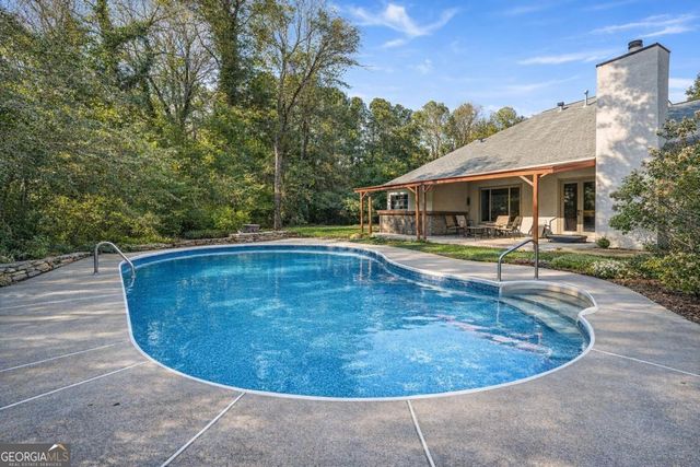 710 Friendship Ridge Court, Powder Springs, GA 30127