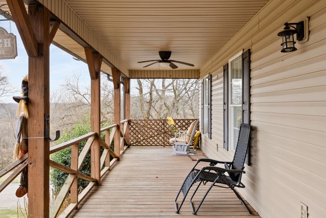 111 Patton Ln, Hendersonville, TN 37075