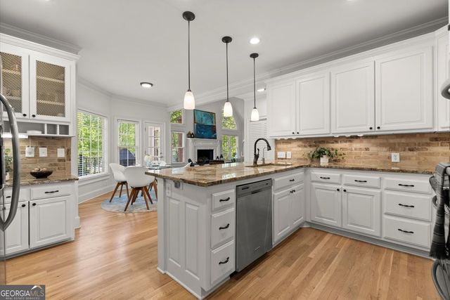 5620 Preserve Circle, Johns Creek, GA 30005