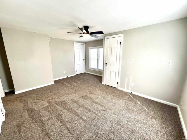 307 S Mccreary Street, Fort Branch, IN 47648