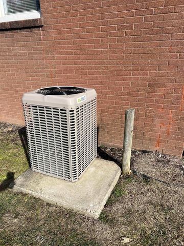 307 S Mccreary Street, Fort Branch, IN 47648