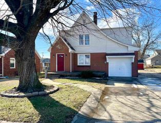 307 S Mccreary Street, Fort Branch, IN 47648