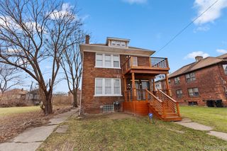 1963 Seward (Lower Unit), Detroit, MI 48206