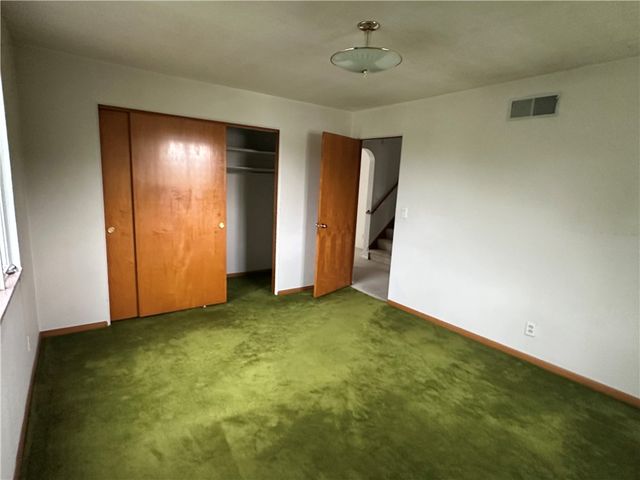 2 Emerson St, Uniontown, PA 15401