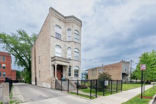 1635 S Christiana Avenue, Chicago, IL 60623